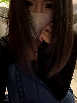 FeiFei-babe online show from December 21, 2025, 10:44 am