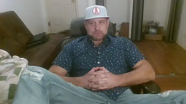 poundyouout69 online show from February 5, 2026, 11:53 pm