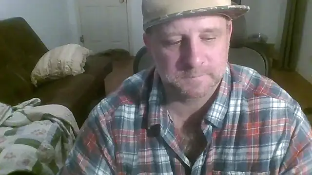 poundyouout69 online show from February 12, 2026, 8:37 pm