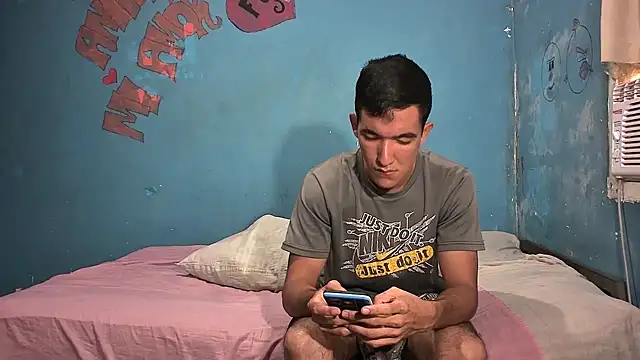 Sweetiefoxxx online show from January 17, 2025, 8:11 pm