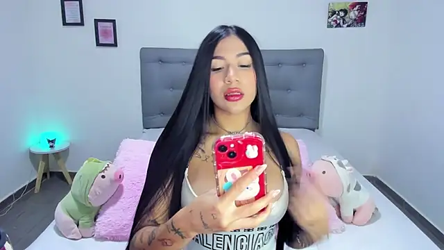 Agataowens online show from January 25, 2025, 12:06 am