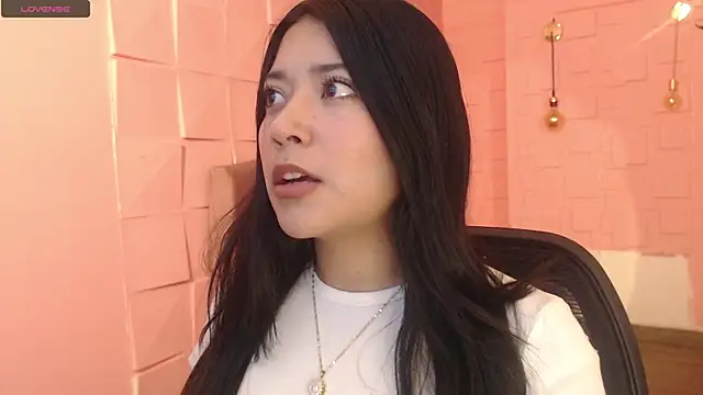 Susy thomson online show from October 12, 2025, 4:11 am