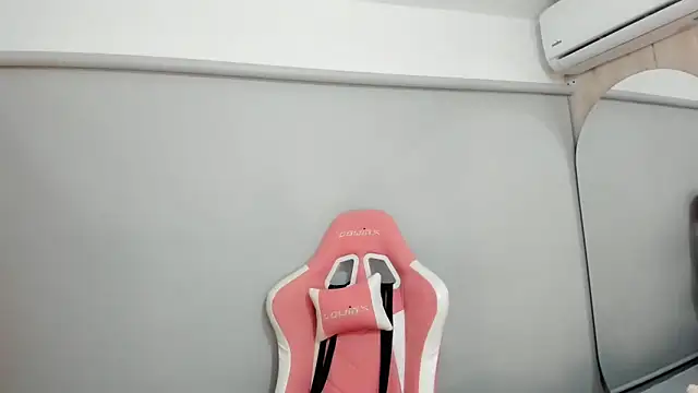 emma lopes online show from January 27, 2025, 11:43 pm