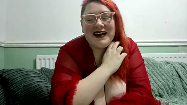 Bustycurves online show from December 19, 2024, 9:06 pm