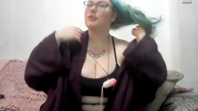 Bustycurves online show from February 27, 2026, 10:54 pm