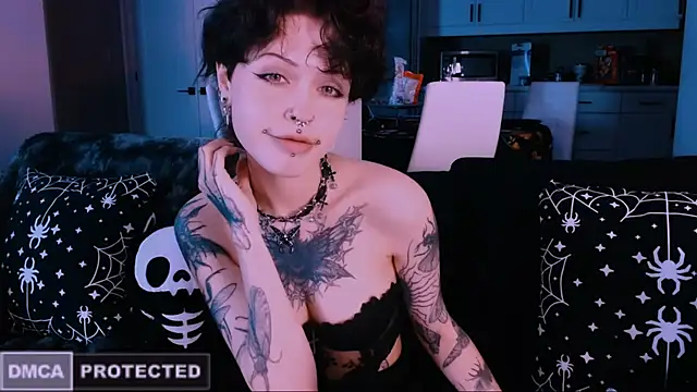 NaughtyLittleFox online show from January 14, 2026, 3:12 am