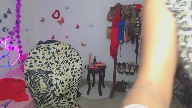 brigitht online show from February 13, 2025, 11:37 pm