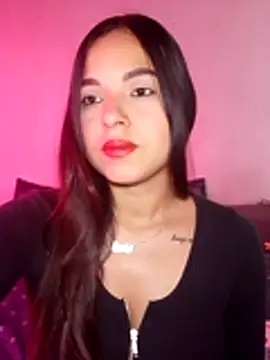 valentiinaclarck  online show from February 9, 2026, 2:54 pm