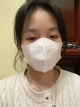 minmin2kk5 online show from February 13, 2025, 3:35 pm