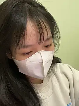 minmin2kk5 online show from March 21, 2025, 8:17 am