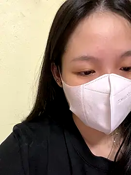 minmin2kk5 online show from September 21, 2025, 3:35 pm