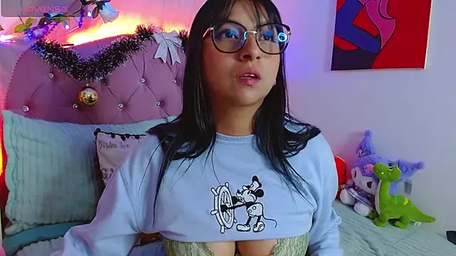 Littlerouse  online show from January 10, 2025, 5:26 am