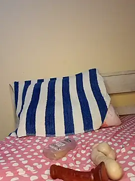 Freya 004 online show from October 2, 2025, 5:47 am