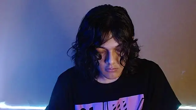 daiki sx online show from December 12, 2024, 3:10 am