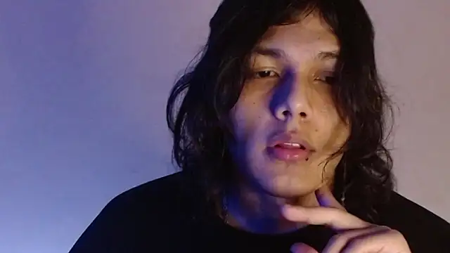 daiki sx online show from December 30, 2024, 8:15 pm