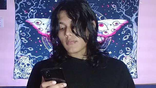 daiki sx online show from September 26, 2025, 3:32 am