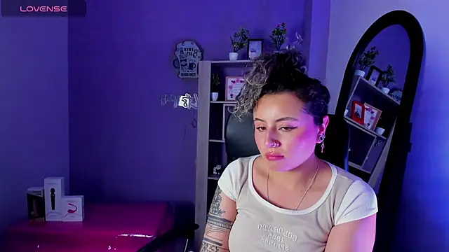 celeste blue69 online show from March 18, 2025, 9:09 am