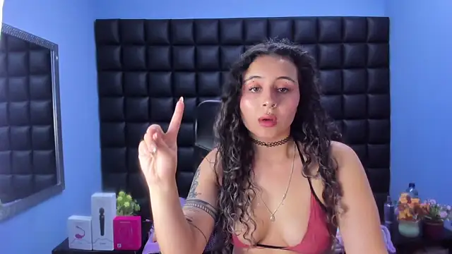 celeste blue69 online show from February 15, 2026, 4:42 am