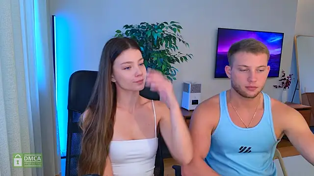 Snapshot of Jony_and_Jessica chatting on July 25, 2026, 7:39 am Jony and Jessica online show from July 25, 2026, 7:39 am