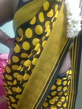 Janavi-janu online show from November 29, 2025, 6:33 pm