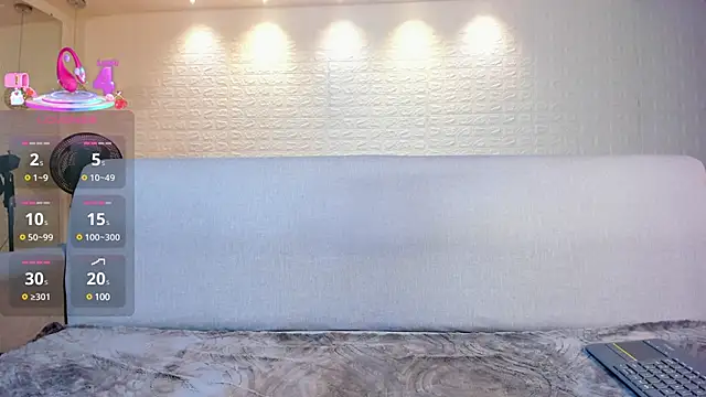 violet scott online show from February 26, 2025, 1:52 pm