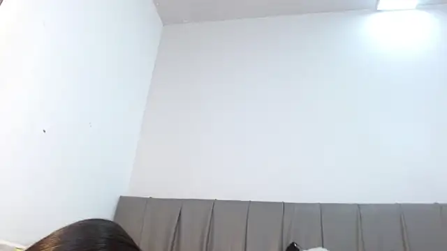 Cherllynn online show from December 23, 2024, 6:16 pm