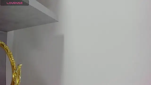 Cherllynn online show from November 7, 2025, 3:12 pm