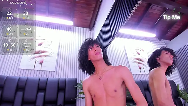 Camille Cedrik online show from September 30, 2025, 7:41 pm