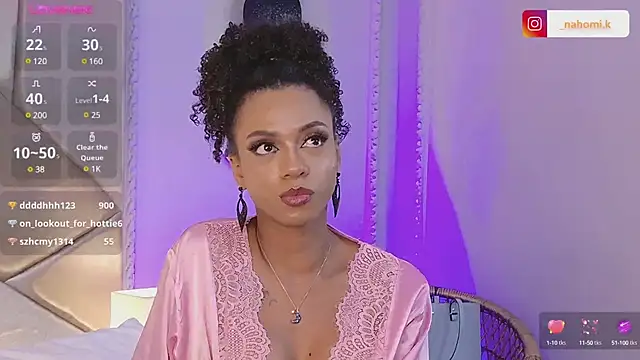 Nahomi King online show from January 28, 2025, 7:10 pm