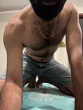 ALWAYSHORNYDADDY online show from May 6, 2026, 12:21 pm