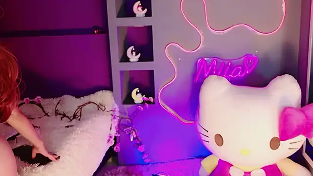 miia  baker online show from April 2, 2026, 1:31 pm