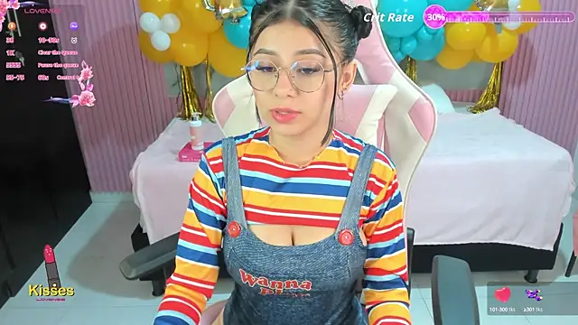 Yuli 16 online show from October 6, 2025, 11:07 am