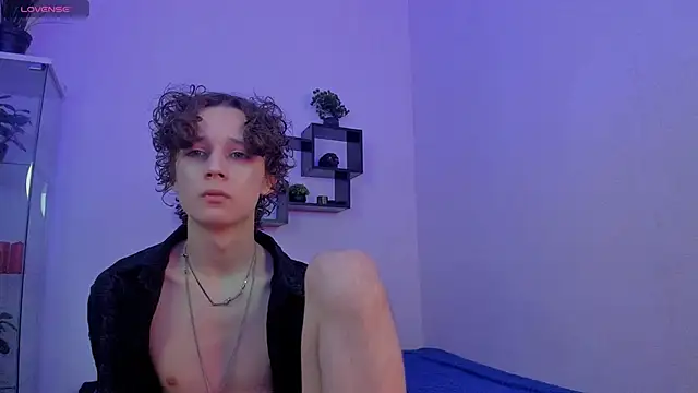 Vampirella GS online show from December 27, 2024, 10:12 am