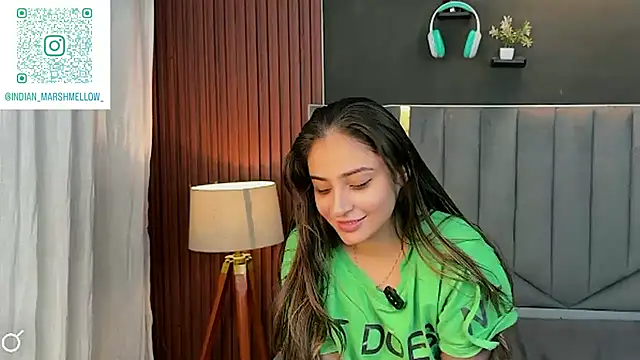 demieliss online show from October 1, 2025, 5:52 pm