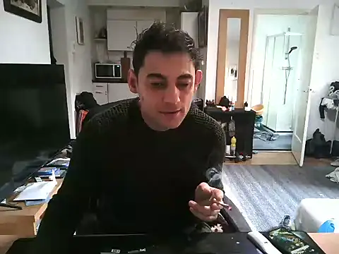 Snapshot of mihaimichael chatting on March 9, 2025, 10:52 am mihaimichael online show from March 9, 2025, 10:52 am