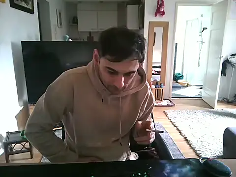 Snapshot of mihaimichael chatting on March 12, 2025, 10:37 am mihaimichael online show from March 12, 2025, 10:37 am