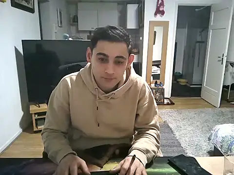 Snapshot of mihaimichael chatting on March 13, 2025, 3:44 am mihaimichael online show from March 13, 2025, 3:44 am