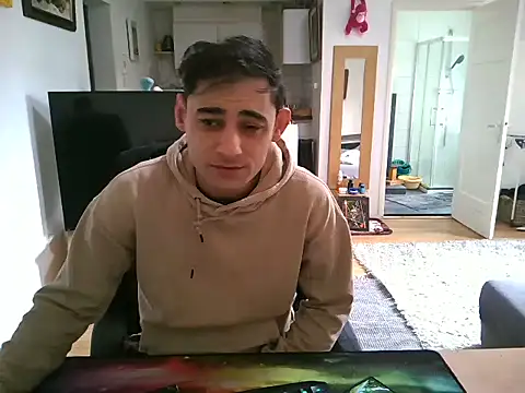 Snapshot of mihaimichael chatting on March 13, 2025, 12:46 pm mihaimichael online show from March 13, 2025, 12:46 pm