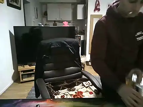 Snapshot of mihaimichael chatting on March 14, 2025, 11:11 pm mihaimichael online show from March 14, 2025, 11:11 pm