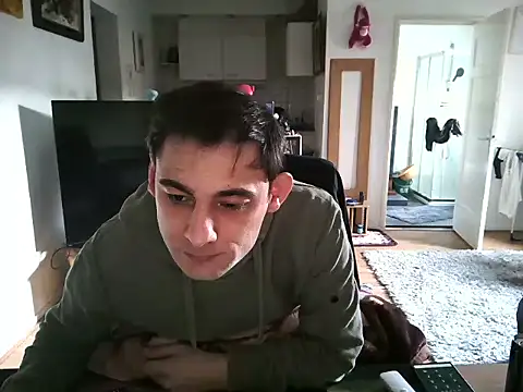 Snapshot of mihaimichael chatting on March 17, 2025, 9:44 am mihaimichael online show from March 17, 2025, 9:44 am