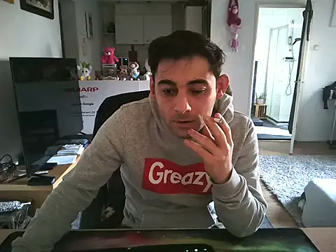 Snapshot of mihaimichael chatting on March 20, 2025, 12:22 pm mihaimichael online show from March 20, 2025, 12:22 pm