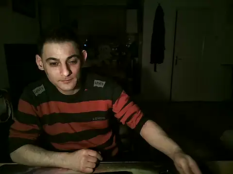 Snapshot of mihaimichael chatting on March 22, 2025, 1:43 am mihaimichael online show from March 22, 2025, 1:43 am