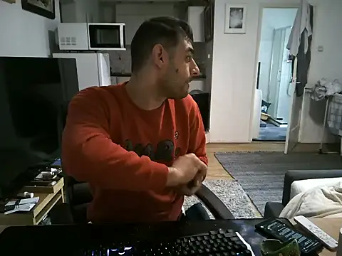 Snapshot of mihaimichael chatting on September 17, 2025, 2:30 pm mihaimichael online show from September 17, 2025, 2:30 pm