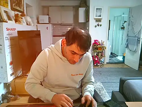 Snapshot of mihaimichael chatting on October 16, 2025, 1:45 pm mihaimichael online show from October 16, 2025, 1:45 pm