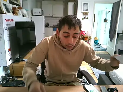 Snapshot of mihaimichael chatting on October 28, 2025, 12:30 pm mihaimichael online show from October 28, 2025, 12:30 pm