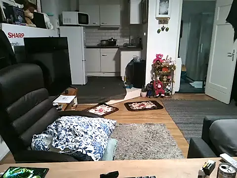 Snapshot of mihaimichael chatting on November 1, 2025, 11:01 am mihaimichael online show from November 1, 2025, 11:01 am