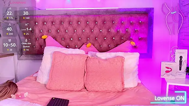 Tayzon Foxxx online show from October 23, 2025, 12:48 pm