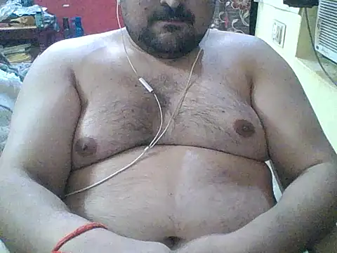 Snapshot of ARYANAVAILABLE chatting on May 14, 2026, 9:54 pm ARYANAVAILABLE online show from May 14, 2026, 9:54 pm
