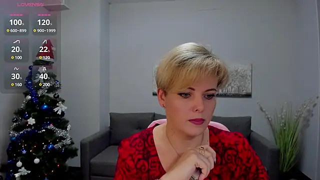 Julia Wilsone online show from December 26, 2024, 7:13 am