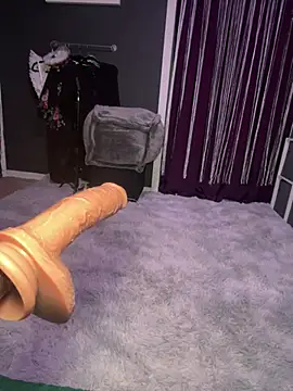 avacrush online show from January 10, 2025, 10:04 pm